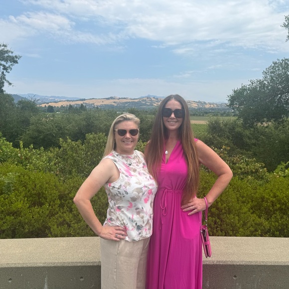 🌻 Jaime Marie Fine Art and Boutique - About Me! 🌻 - Picture 4 of 10